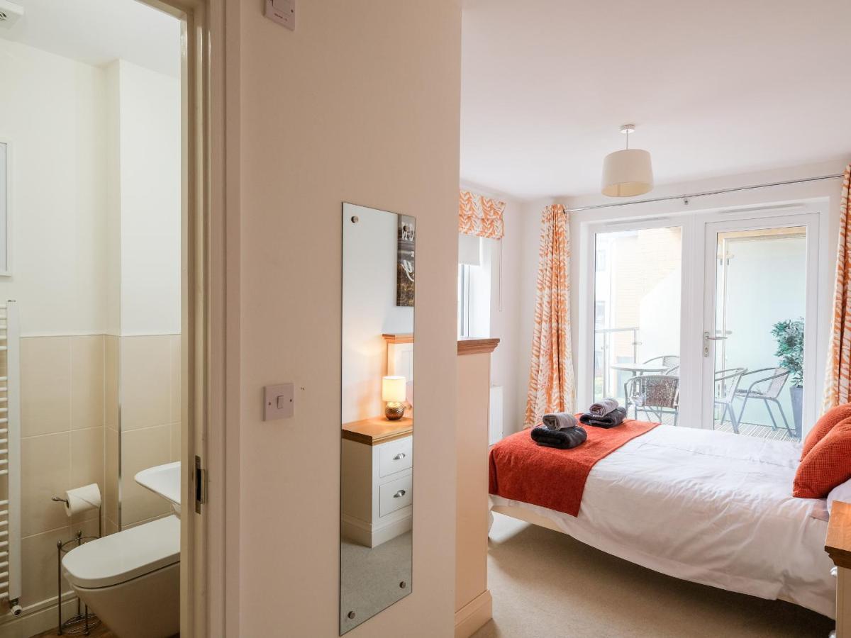 Stone'S Throw Daire Charlestown  Dış mekan fotoğraf